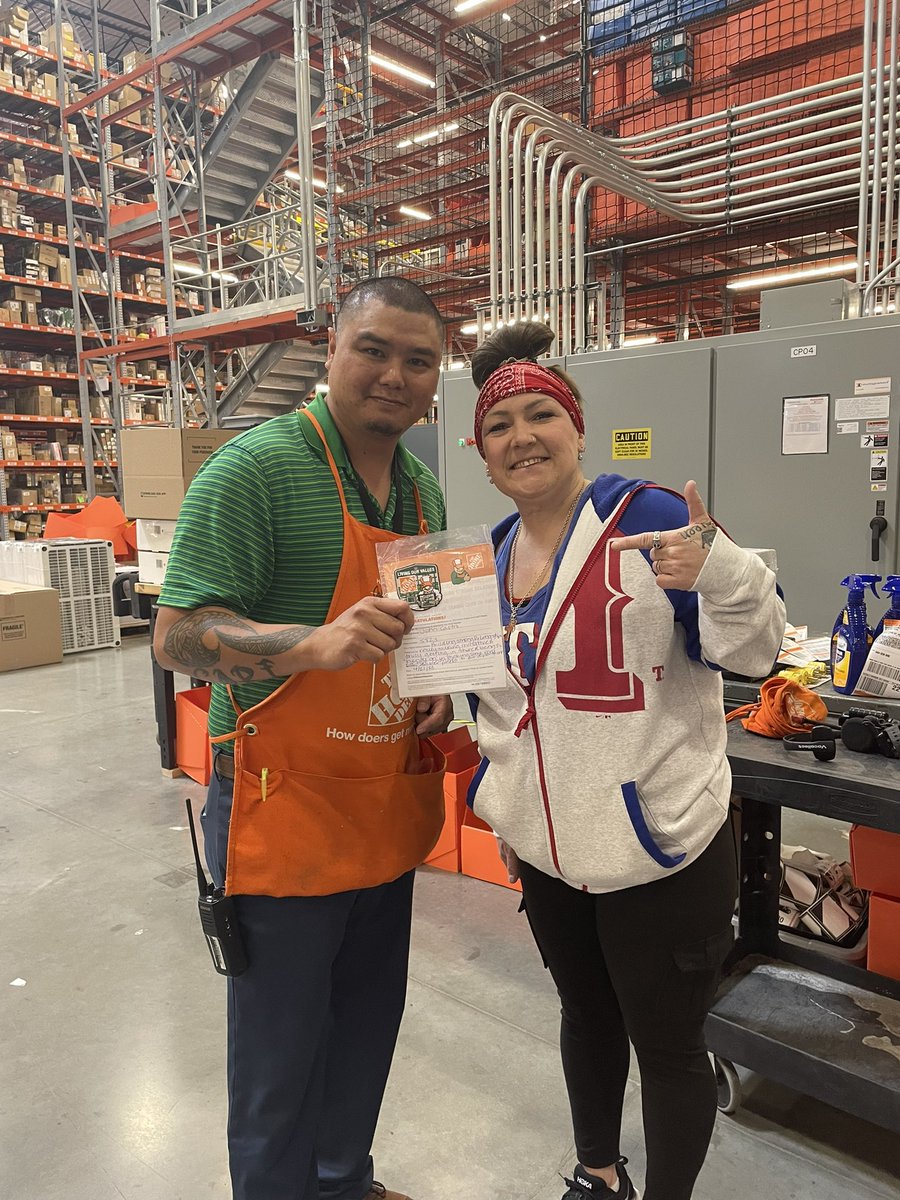 Kelli Watson (@kelli_watson1) on Twitter photo DFC 5823 Leader John Castro being recognized by his associate Amber Price for the amazing culture, engagement, attitude, and skill he is bringing to the team! Thank you for all you do John! <a href="/MarkBry682/">Mark Bryant</a> <a href="/TekishaSmith/">Tekisha Smith</a> <a href="/Bhutch07/">Brandon Hutchison</a> <a href="/gossett_rosa/">Rosa Gossett</a> <a href="/LabeccaR/">LaBecca Reid</a> <a href="/mowaisman/">Mo Waisman Stibbard</a> <a href="/5823JAMES/">James Harvey</a> DFC 5823 Leader John Castro being recognized by his associate Amber Price for the amazing culture, engagement, attitude, and skill he is bringing to the team! Thank you for all you do John! <a href="/MarkBry682/">Mark Bryant</a> <a href="/TekishaSmith/">Tekisha Smith</a> <a href="/Bhutch07/">Brandon Hutchison</a> <a href="/gossett_rosa/">Rosa Gossett</a> <a href="/LabeccaR/">LaBecca Reid</a> <a href="/mowaisman/">Mo Waisman Stibbard</a> <a href="/5823JAMES/">James Harvey</a>