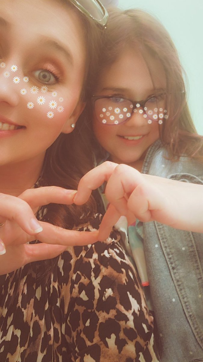 skyblu93's tweet photo. My sweet baby girl! 🥰 https://t.co/UyNDMtHiyK