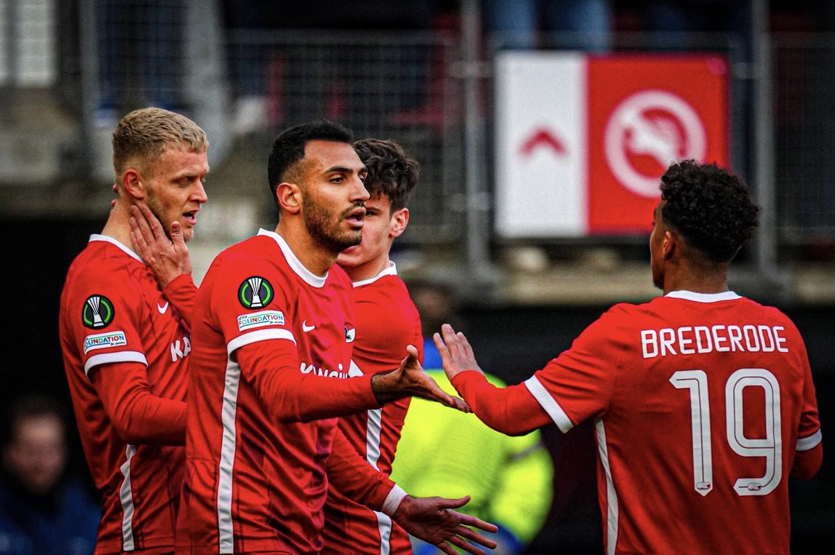 voshans's tweet image. Victorie van #Alkmaar…
(Foto’s Getty) #AZAND #UECL #AZ
#AZAlkmaar #ConferenceLeague
