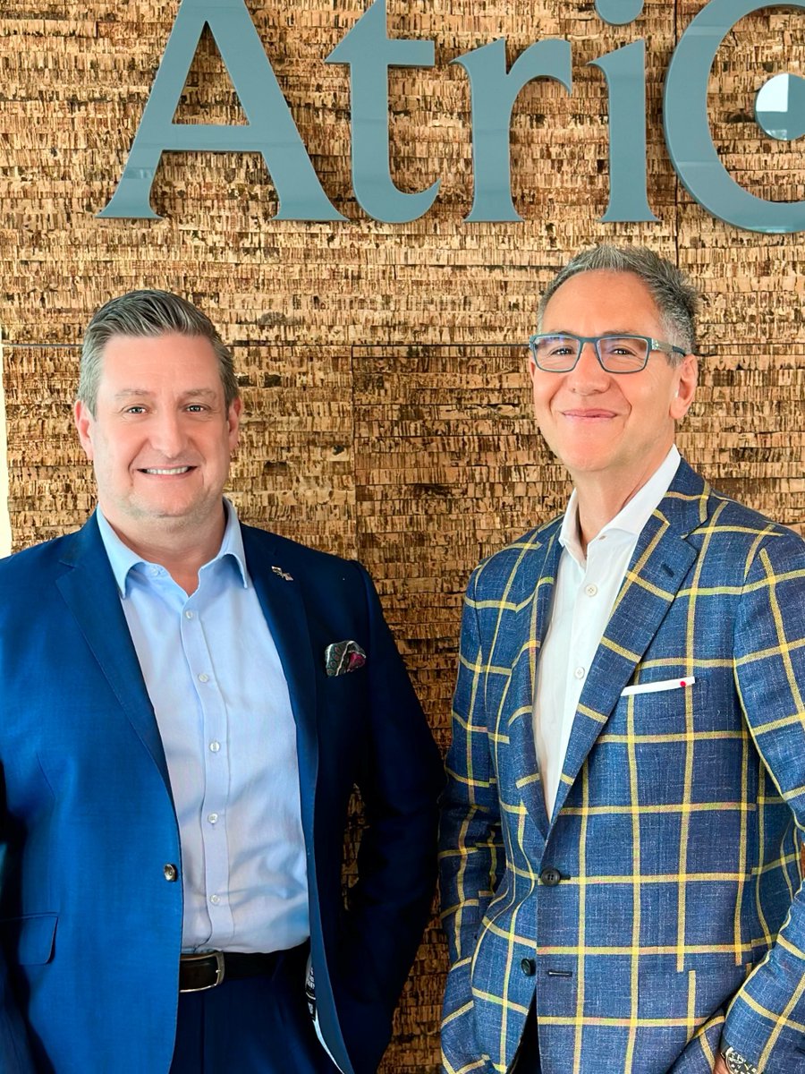 RichardBistrong's tweet image. Thank you @tyfrancis for representing @LRN at the first meeting of the “Amsterdam #Compliance Observatory” with thanks to @VermeulenGeert for organizing and his leadership. 

And appreciate your sharing the LRN research on the “pandemic paradox.”

Next stop Dubai 🇦🇪 

#culture