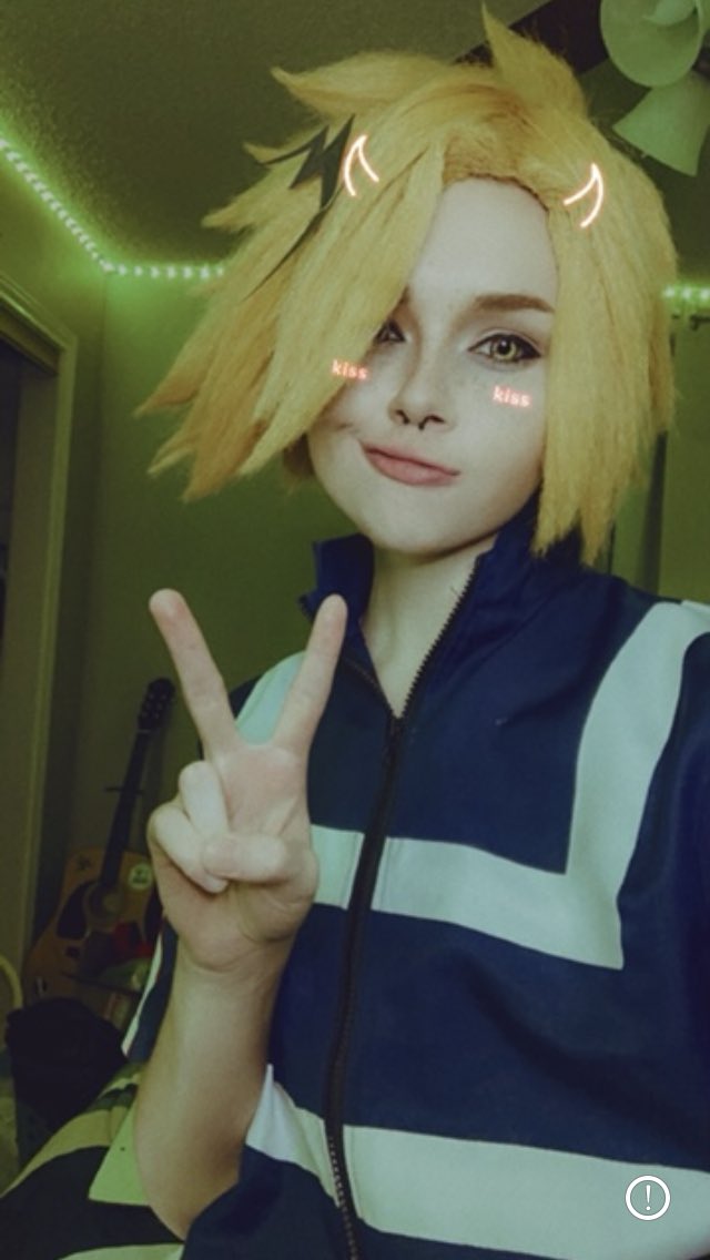 corizbetter's tweet photo. Wig commissions open! 5 slots available!!! Dm if interested! #wigcommissions #cosplay #cosplaywigs #commissions https://t.co/2XiIEtVAfF https://t.co/LQMoUNDcm0