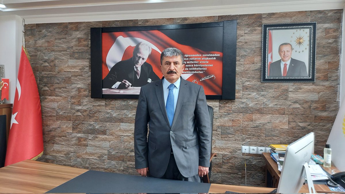 Millî ve manevi değerlerimizin özenle yaşatıldığı; sevgi, saygı, paylaşma ve dayanışma duygularının pekiştiği bir bayrama daha kavuştuk.

#RamazanBayramı’nın  ülkemize ve tüm İslam Alemi’ne sağlık, huzur ve esenlikler getirmesini diliyoruz.

Bayramımız mübarek olsun.