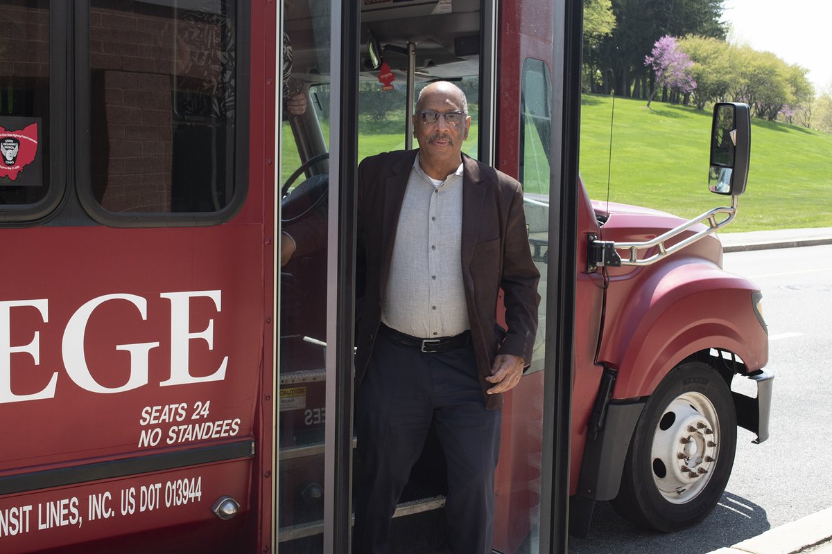 Senator <a href="/GMJohnsonNJ/">Gordon M. Johnson</a> sponsored legislation to establish an #RCNJ shuttle bus service to improve access to campus. He visited today to review the success of <a href="/RCNJShuttle/">RCNJ Shuttle</a>, which takes students to and from places such as the <a href="/GSPlaza/">Garden State Plaza</a> and <a href="/NJTransit/">NJ TRANSIT</a>'s Ramsey station.