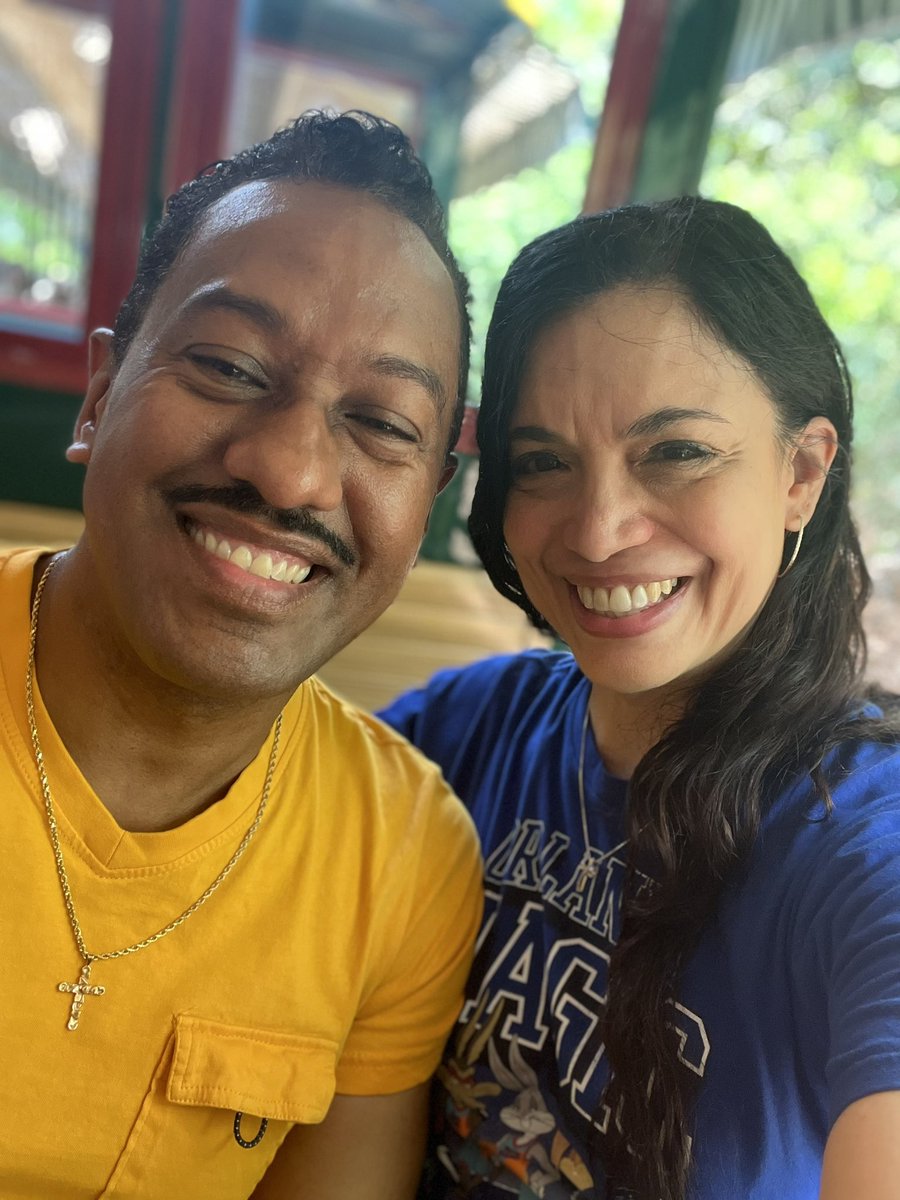 ExamineMoments's tweet photo. Precious moments! ❤️❤️ Quality time with my love. Have a great weekend everyone. #HappyFridayEveryone #Moments #qualitytime #takingnothingforgranted https://t.co/efrbPw4dnV https://t.co/kbYKxIbbTt