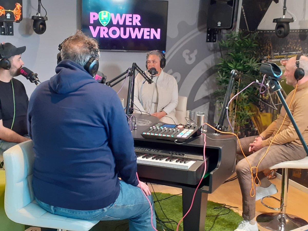 Charlie Ortega tweet media