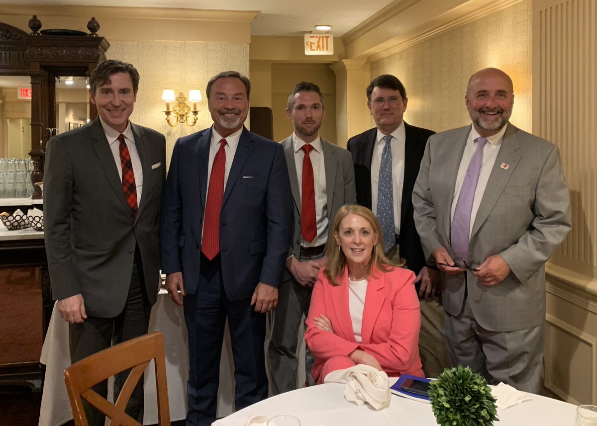 It’s a fine, old-fashioned #CapitolHill briefing at the <a href="/TheMonocleRest/">The Monocle</a> hosted by <a href="/Steve_Taylor_DC/">Steve Taylor</a> and <a href="/IntegerPolicy/">Integer</a> friends.  Lots of #Relief4Charities questions/answers from some pretty impressive #charity colleagues!  Great #TGIF time with Hill friends! <a href="/alex_reid/">Alexander Reid</a>