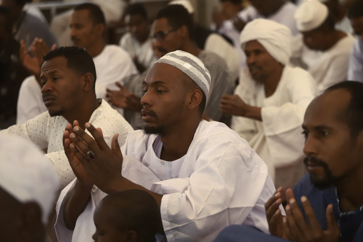 kwarteahmed's tweet photo. #صلاه_العيد 
#لا_للحرب_في_السودان 
مسجد قباء 
#بري_امتداد_ناصر
مربع  3 https://t.co/Vt91jXYo04