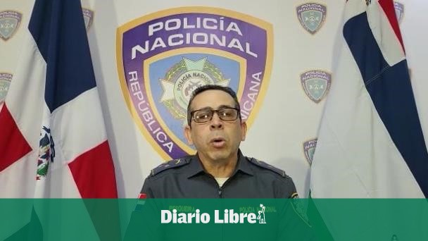 DiarioLibre's tweet photo. 🗞 |#NacionalDL| Al menos 12 personas han sido detenidas por la muerte del niño Gioser Luis Feliz
🔗 https://t.co/vVSF6mJBJ7
#DiarioLibre #Gioser #PolicíaNacional #Inacif #Cadáver #Santiago #NacionalDL https://t.co/KM28isAI7z