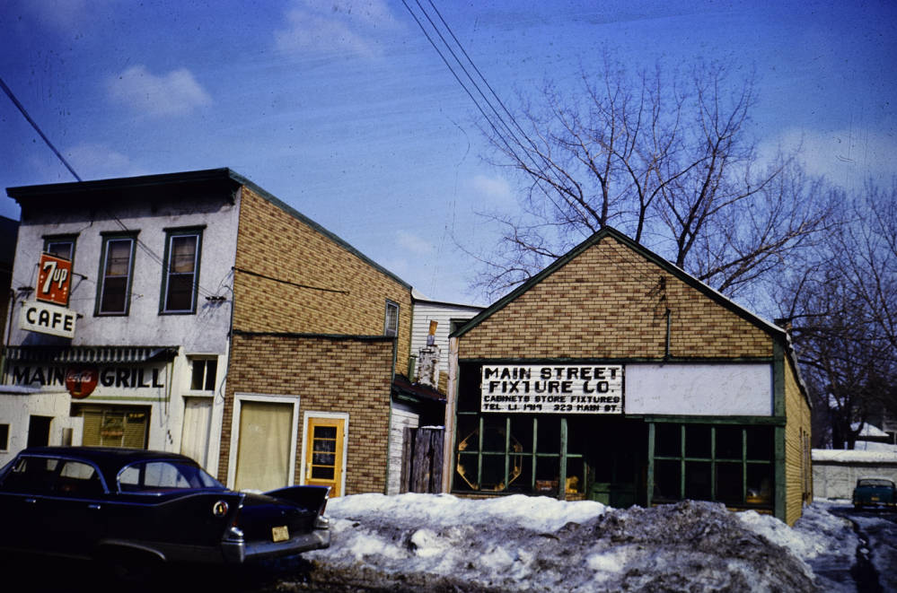 MplsPhotoBot's tweet image. Main Street Businesses
Date: 1962
Address: 323 Main St. NE (Main St. Fixture); 325 Main St. NE (Main Grill)
Source: Hennepin County Library