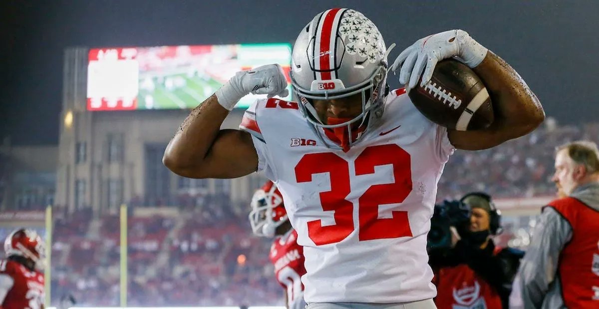 CFFguys's tweet image. #Devy Top 10 RB Rankings (🧵 )

1. TreVeyon Henderson, OSU
2. Nicholas Singleton, PSU
3. Quinshon Judkins, Ole Miss
4. Raheim Sanders, Ark
5. Cedric Baxter, Tex
6. Donovan Edwards, Mich
7. Justice Haynes, Bama
8. Braelon Allen, Wisc 
9. Will Shipley, Clem
10. Jarquez Hunter, Aub