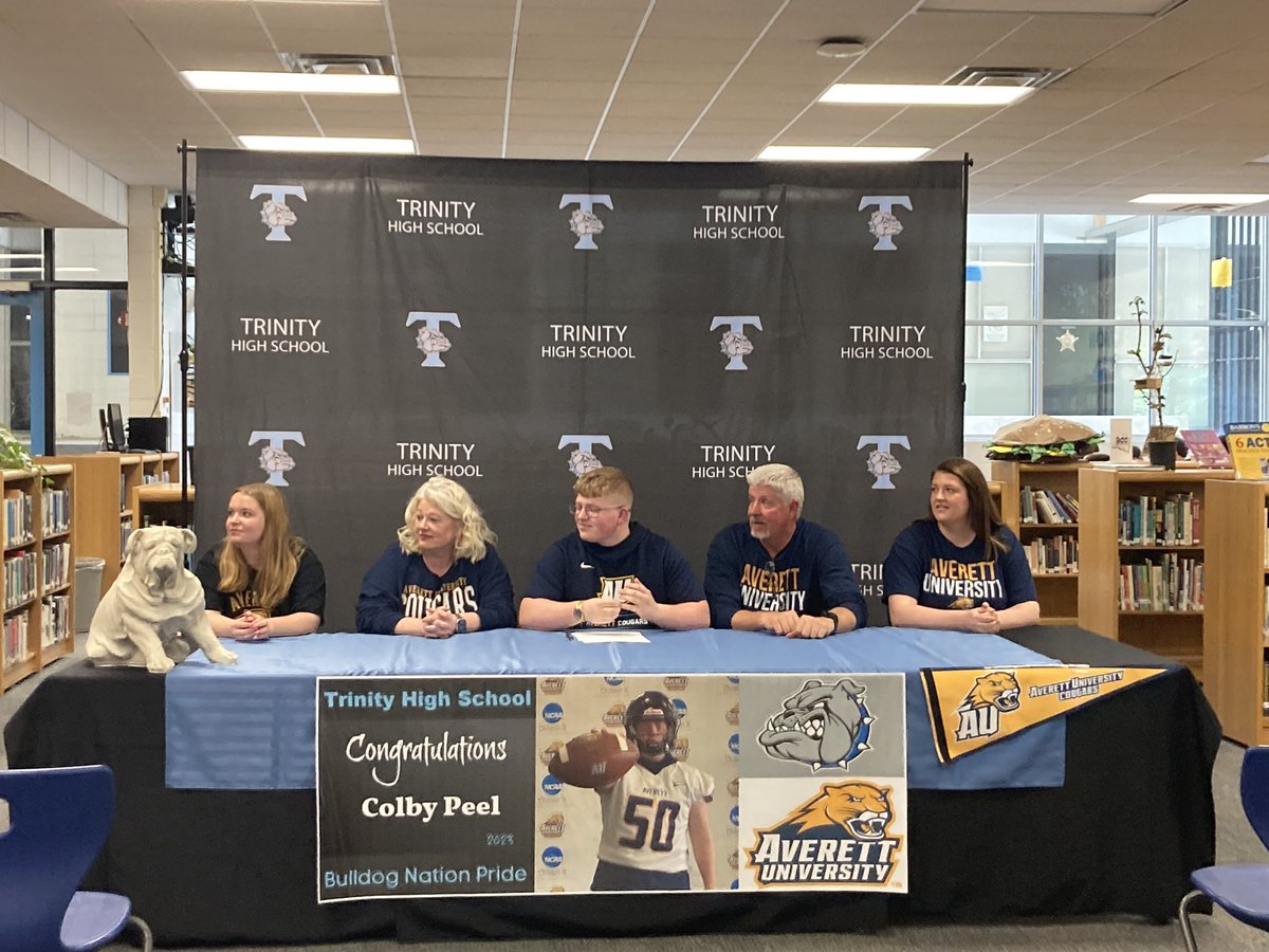 paindawg45's tweet image. Congrats to @Colby_p50 for signing to play @AverettFootball we’re proud of you Colby!  ITS A GREAT TINE TO BE A BULLDOG! #HWPO, #trinitystrong, #GDTBABD