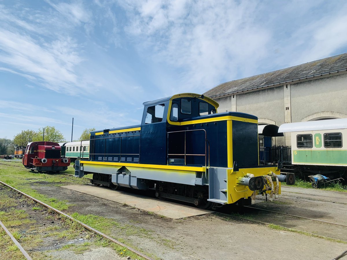 maxibus44's tweet photo. L’état du tchou tchou arrivé le 31 mars 😇 https://t.co/hhnqmT0wbh