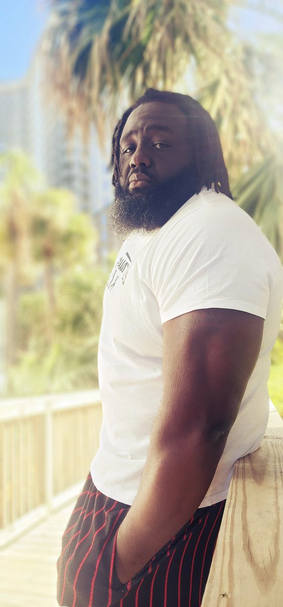 MrThereHeGo's tweet photo. "No be like say I no dey shey normal. I just get better in Jah. Wetin I see for this life, plenty..."๐ณ๐ฌ #IgnorantLevel1000000 https://t.co/vcg1rjoERM