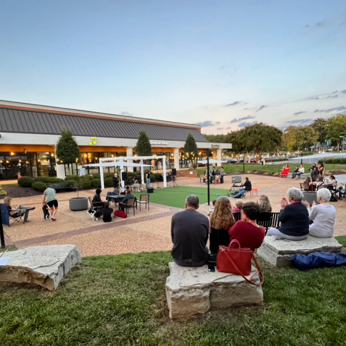 Outdoor Concerts are Back!
Join us next Friday, the last Friday of the month, at 6:30pm for our Final Friday Concert Series!!
#themusictree #summerconcert #summer #summermusic #rva #rvamusic