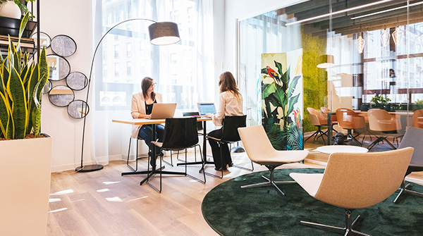 Bindertek's tweet photo. Many people have adopted eco-friendly practices in their personal lives, such as reducing waste and using sustainable products. Learn how to bring those same practices into the office in our most recent blog post
https://t.co/nfrM7MjoVn
#bindertek #blog #ecofriendly #sustainable https://t.co/47Y8qzEgV6