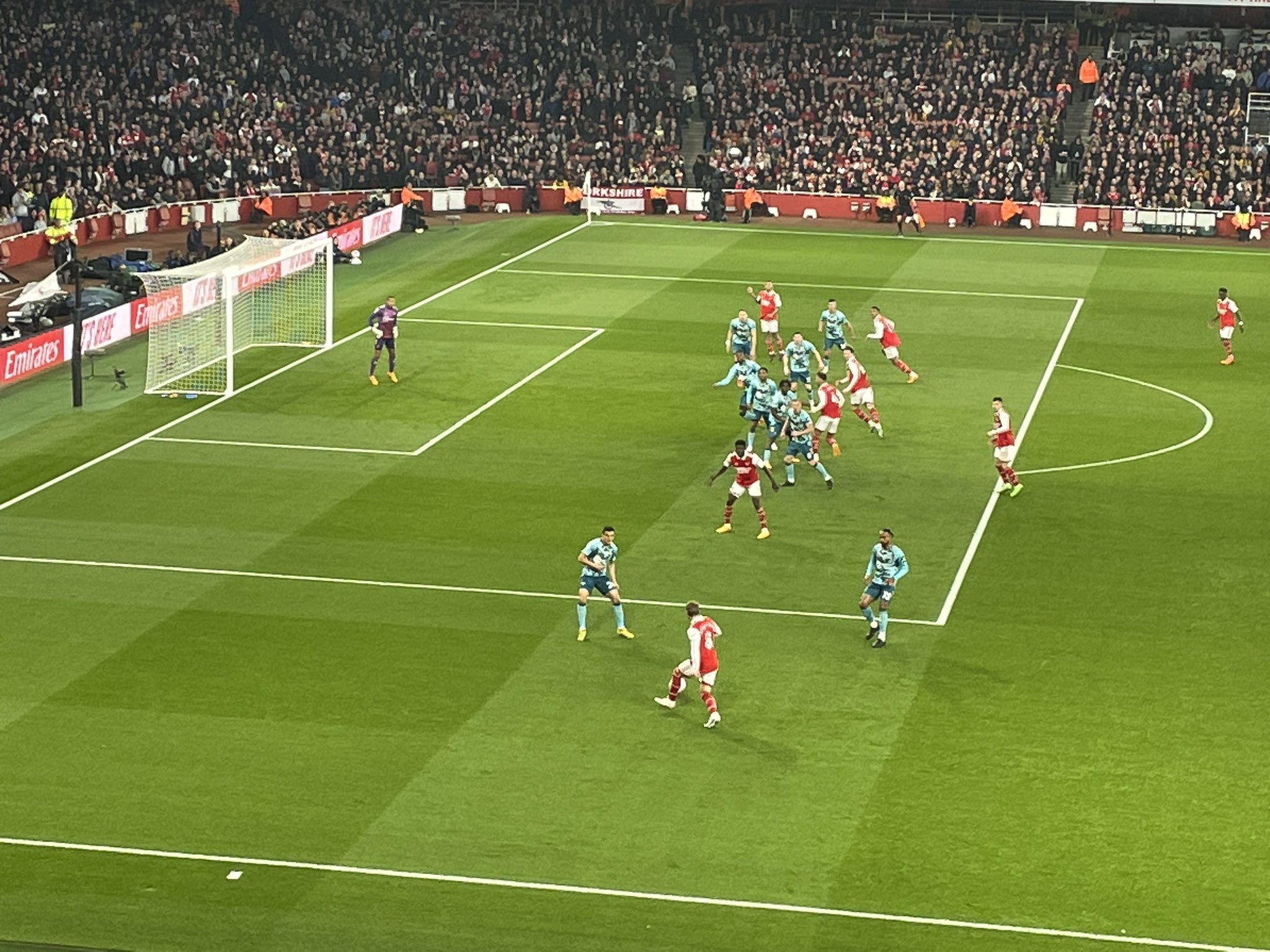 nick-curtis-on-twitter-i-m-at-the-football-i-know-arsenal-noidea