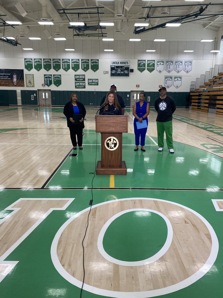 Assemblymember Akilah Weber, MD tweet media