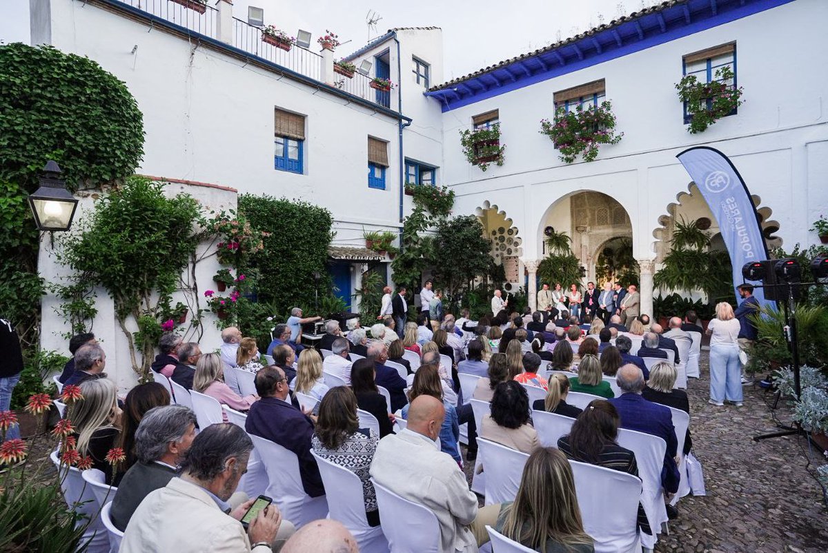 jmbellidoroche's tweet photo. 👍Día para hablar de nuestras #tradiciones en el Foro que se ha celebrado en la Casa de las Campanas. #CordobaAvanza sin perder de vista la importancia y el arraigo de sus tradiciones que la hacen única #CordobaEsp https://t.co/JoqAVsjoMs
