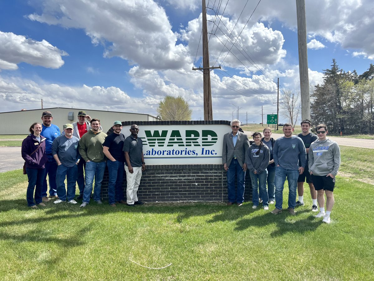 The Agribusiness students @UNKearney had the fantastic opportunity to tour @WardLabs and @Bayer4Crops facilities in Kearney this week! Thank you both for hosting us! #experiences #opportunities #agriculture #soil #crops #bebluegoldbold
