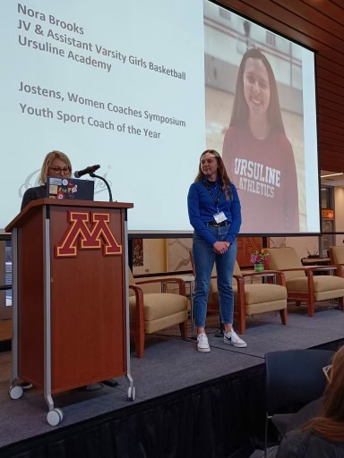 JenBrooks_1's tweet image. Super proud mom and boss of @read_my_BrOOKS on being selected as the @Jostens &amp;amp; @TuckerCenter High School Coach of the Year! #thisisgood #coachingher #womeninsports