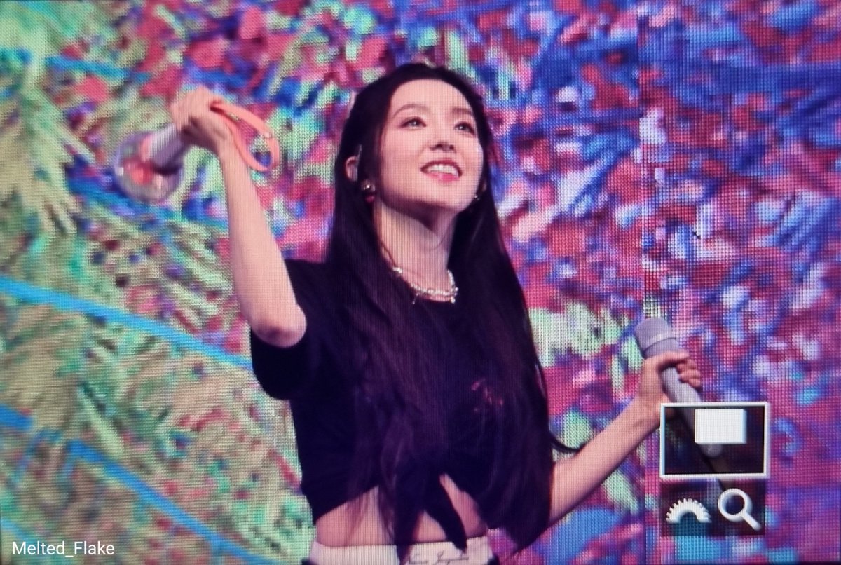 Melted_Flake's tweet photo. 230421 [Preview]Red Velvet R to V Singapore-Irene 
 #RedVelvet #RtoV #RtoVinSG #RedVelvet4thConcert_RtoV #Irene #아이린 https://t.co/GwK1iGYrj7