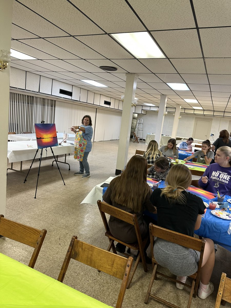 MTigerGSoc's tweet photo. Thanks to American Legion Post 221 for hosting our first team-building night of the 2023 season! If you know a Massillon girl in grades 8-11 that is interested in joining the varsity soccer team for the fall, have her reach out to Coach Piersol at jpiersol@massillonschools.org https://t.co/Rj4YdVbIja