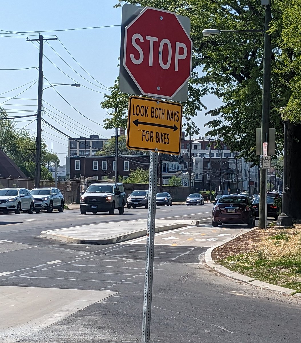 senortalone's tweet photo. Parkside at Belmont. @PhillyOTIS just installed this curb and now more drivers than ever are coming off the slip lane directly into the "protected" two way bike lane. #designfailure
Close the damn slip lane before someone gets killed! https://t.co/6EmqumAeIO