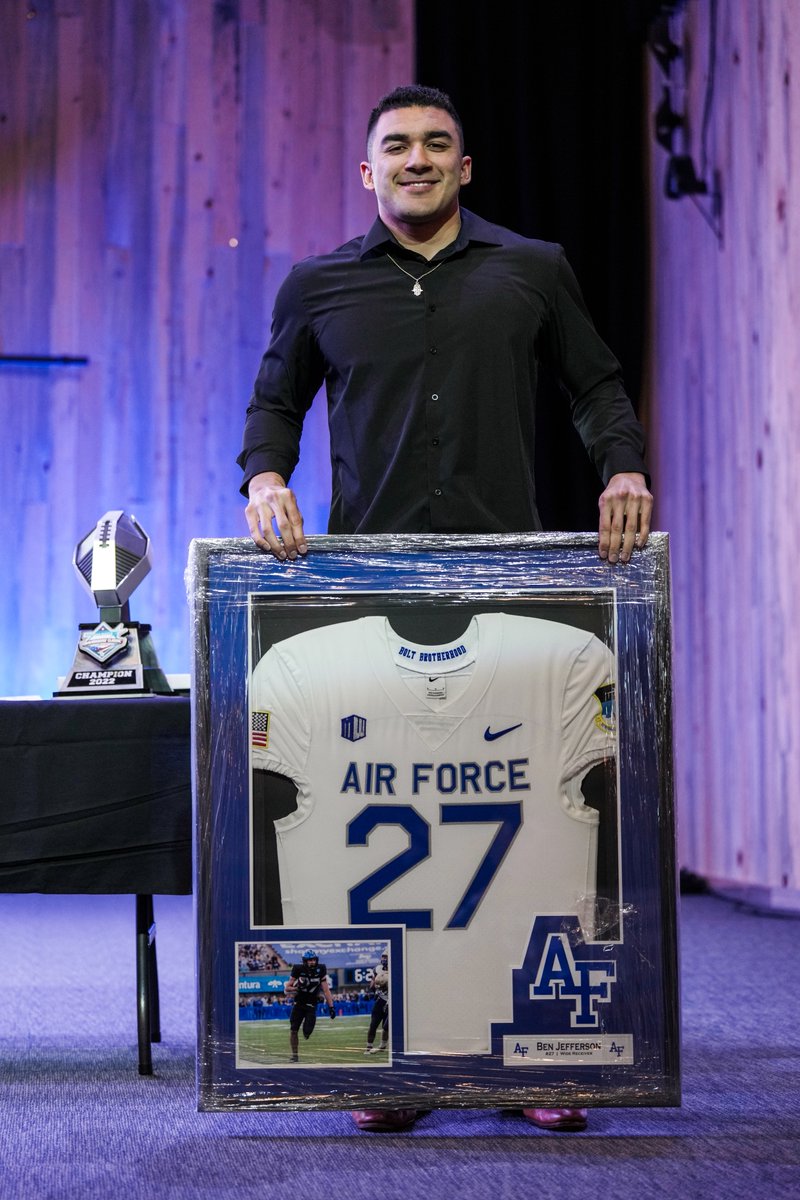 Air Force Football tweet media