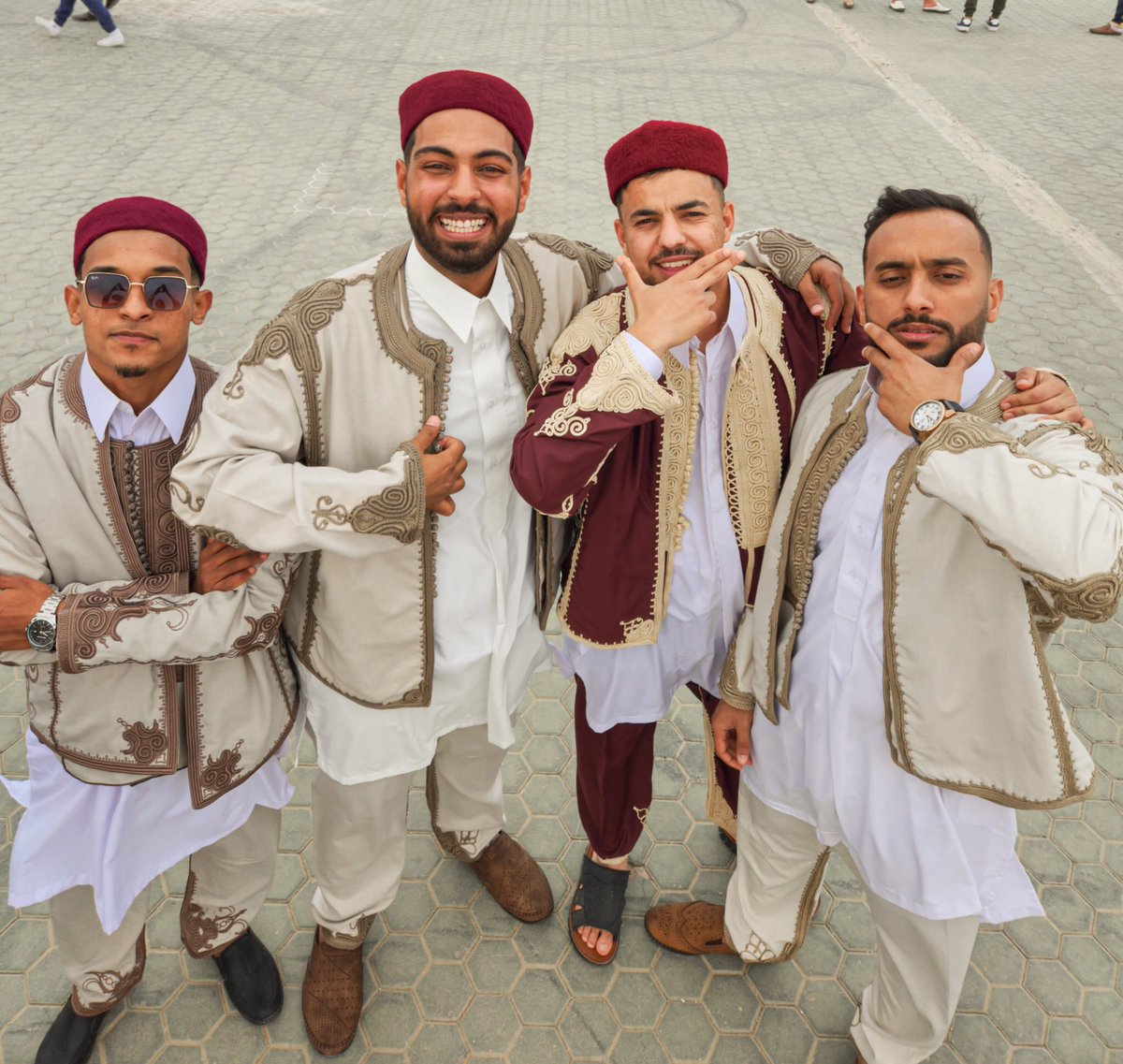 Anas_Altwati's tweet photo. كل عام وأنتـم بألف خير ، ينعاد عليكم بالصحة والسلامـة♥️ https://t.co/sfynctAMnD