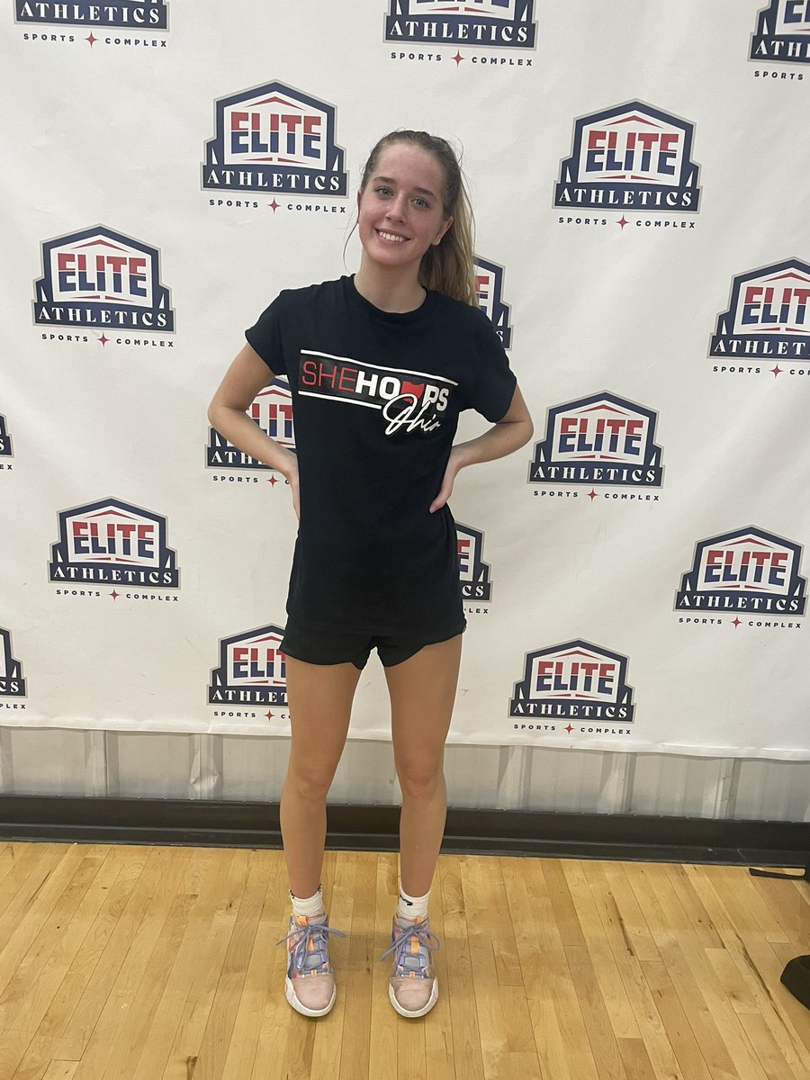 carleewiczynski's tweet photo. Had a great morning at @SheHoopsOhio’s preview event with some great competition! Thank you! https://t.co/LpagkBzP19
