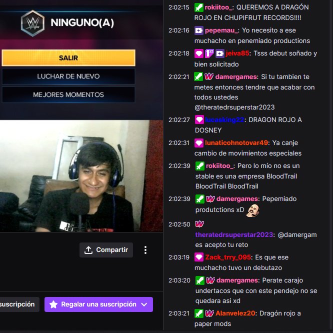 W8Live_'s tweet photo. El chat cuando vieron por primera vez a El Dragon Rojo // El chat después del debut de El Dragon Rojo https://t.co/OIoU2EntwU