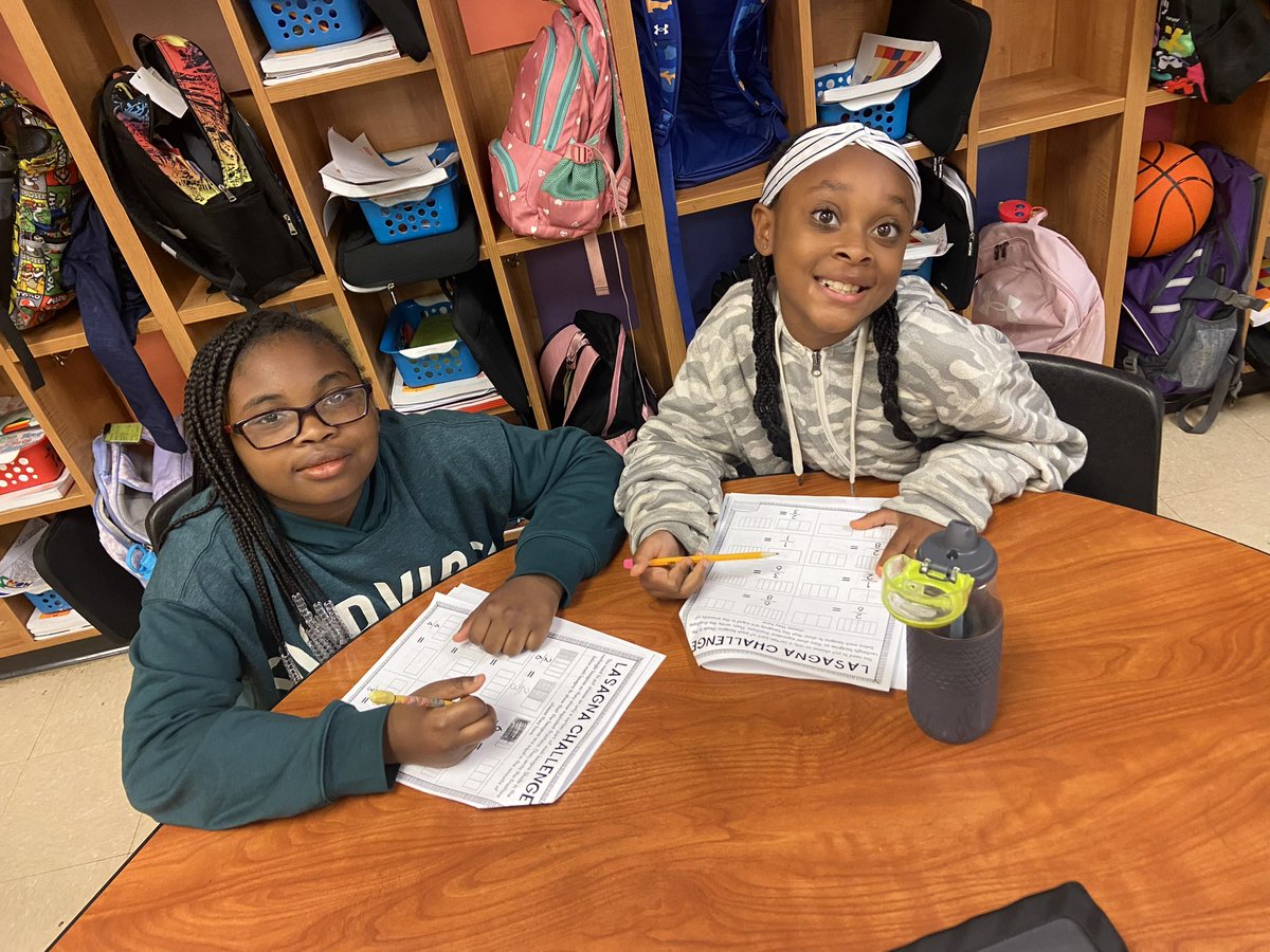 StonebridgeElem's tweet photo. Ms. Keeton’s class did a math fraction transformation today! https://t.co/initd4jRgM