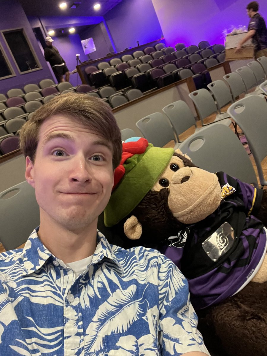 BepicCasts's tweet photo. Day 1 of the @una_esports Mane Event begins in one hour!! The talent are all together now… for better or for worse 😂 https://t.co/gl6oanKWsj