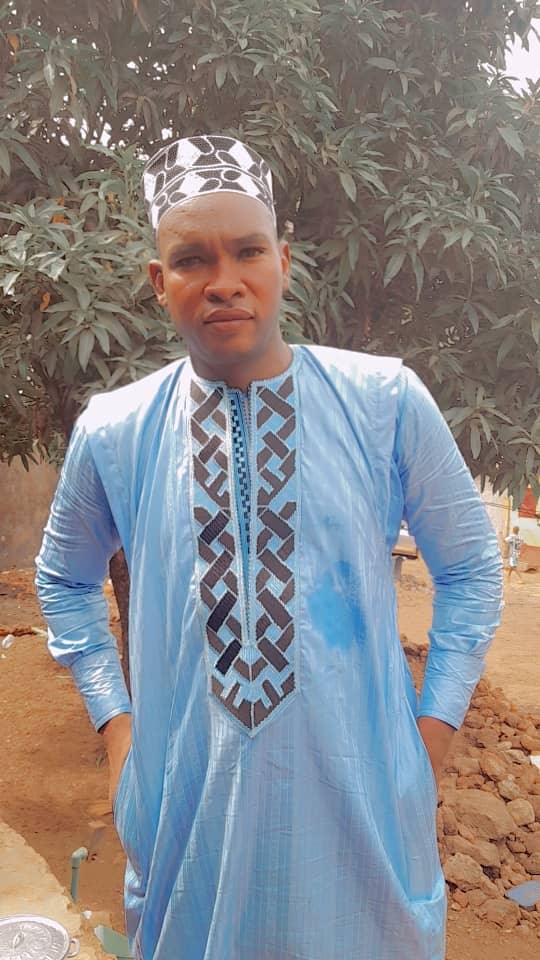 Bonne fête de l'Aid-El fitir à tous les fidèles musulmans de Guinée 🇬🇳 et d'ailleurs. 
#kibaro