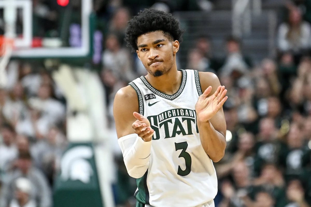 (MSU) Jaden Akins has declared for the NBA Draft while maintaining his college eligibility 🔥 He averaged 10/4/1 while shooting 42% from 3 (3.9 attempts)
