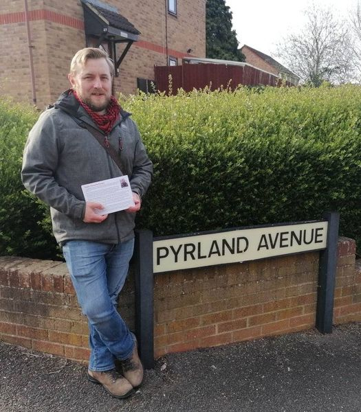Friday night leafletting run with our candidate, Rowan for #LocalElections. Our priorities:
Safer streets for local communities
Efficient and affordable public transport
Supporting and engaging young people
Clean and accessible streets 
Championing the environment