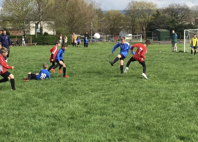 Cracker of a game vs Cadbury Heath! 

2-2 with a goal for each side in the last two minutes. Riley equalising for us with the last kick of the game to safe Mr Bickle’s last match 😮‍💨 

#TeamParkwall