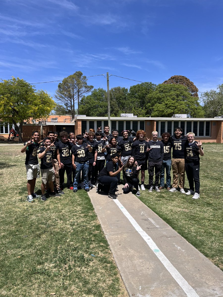 Coach Graves tweet media