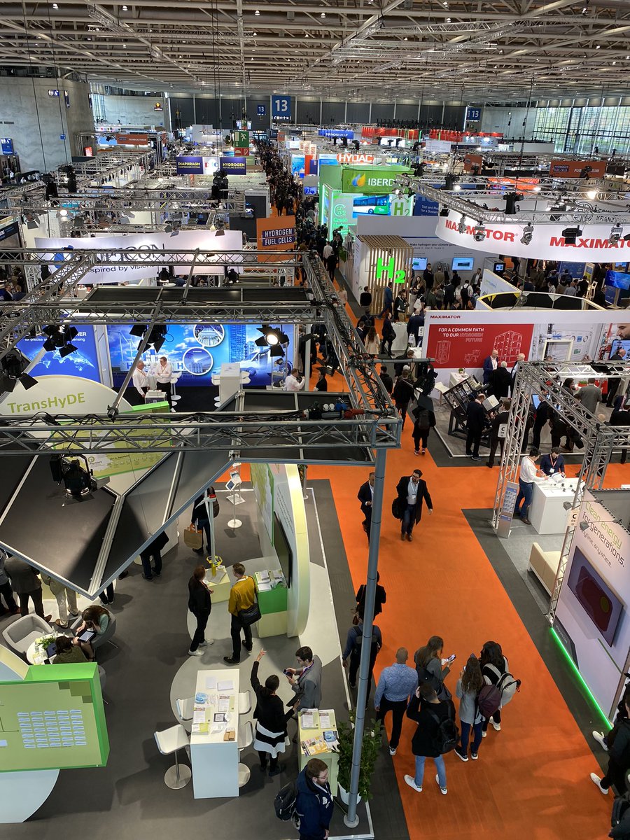 pempotrend's tweet photo. Amazing week at the @hannover_messe where the #hydrogen industry has showed its full potential this edition
Over 300 #companies were exhibiting #h2 technological advances in a crowded Hall13
#SynerHy #consulting #engineering #HannoverMesse #h2tradeshow #innovationdays https://t.co/YS3LtlSZD0