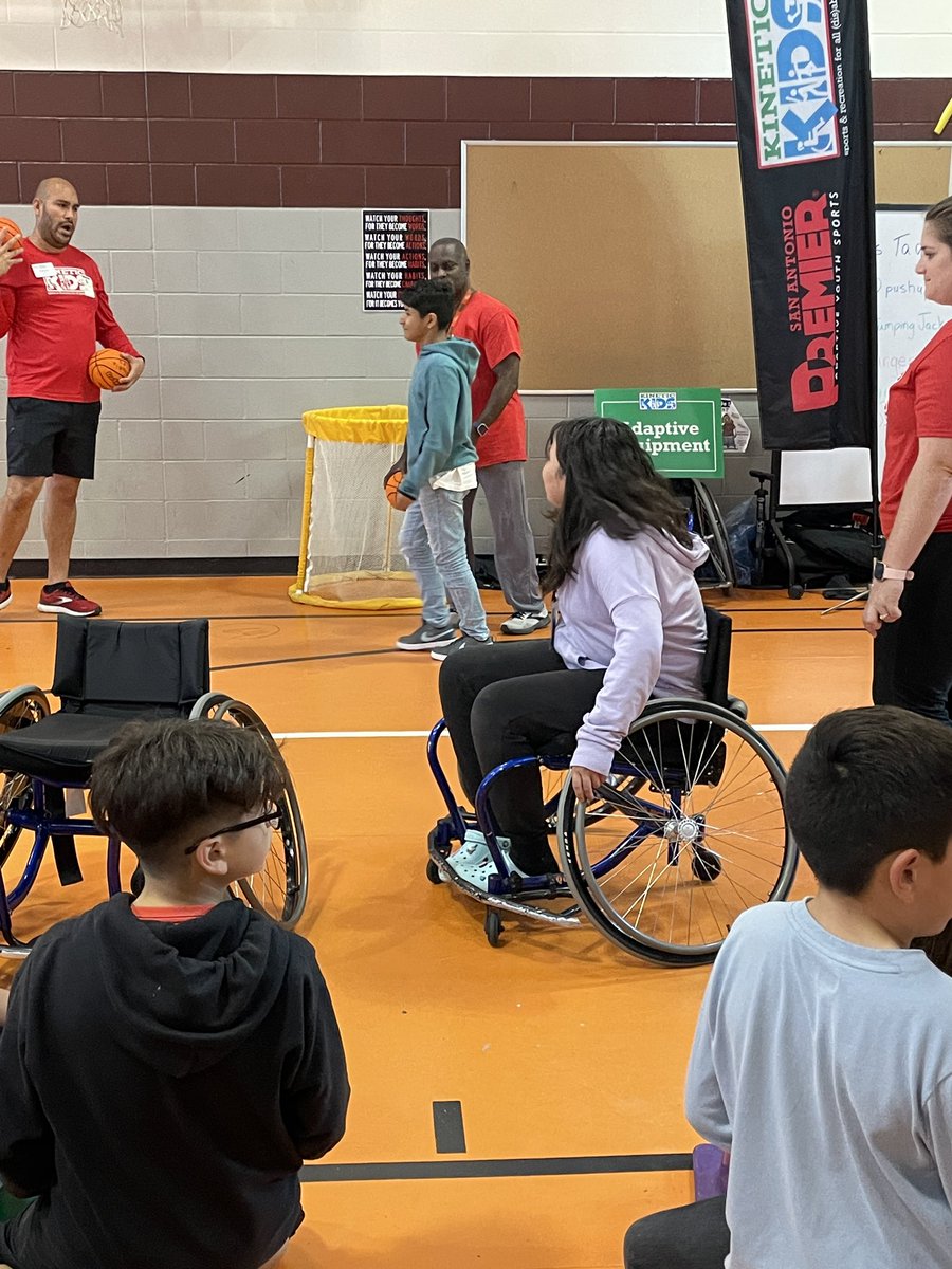 jenvankleef's tweet photo. MES students learned all about loving and understanding people with ALL kinds of ABILITIES! @DrChapmanCISD @KristaMoffatt @CISDSpecialEdu1 @STAUTZ_MES_PE @corissabarrett @EmilyLoftin4 @NicoleG_MES https://t.co/FPeMv2pk71