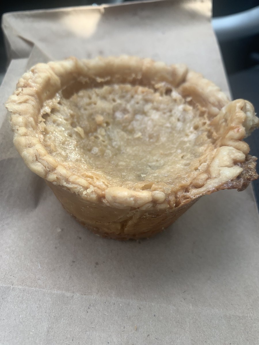 Twittor Leavor tweet media