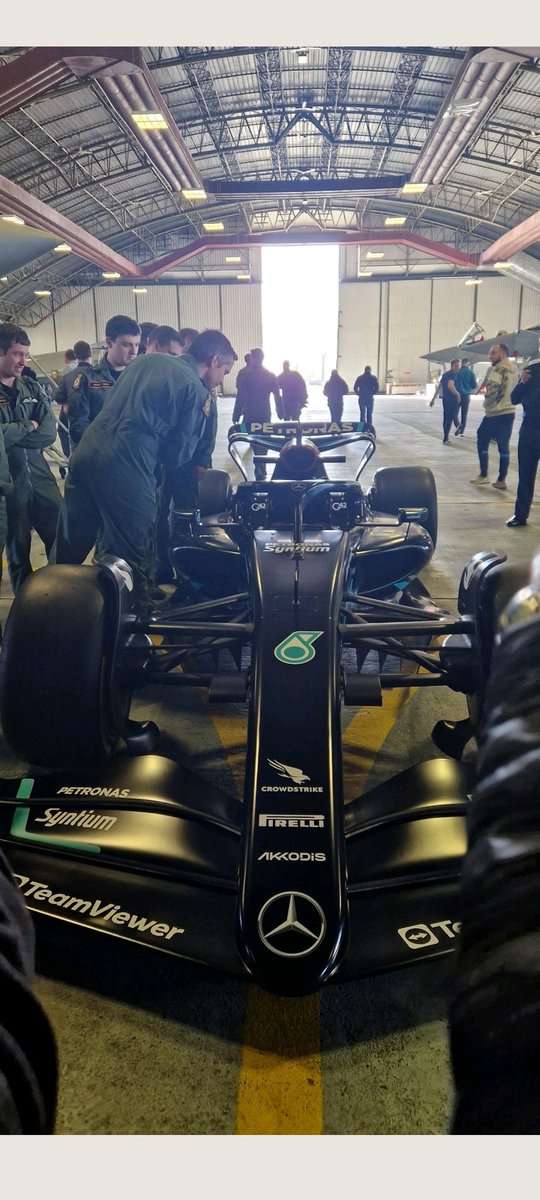 richtea141's tweet photo. New sidepods seen on the Mercedes W14 B at RAF Coningsby
@MercedesAMGF1 @LewisHamilton https://t.co/2M0aSeZWG8