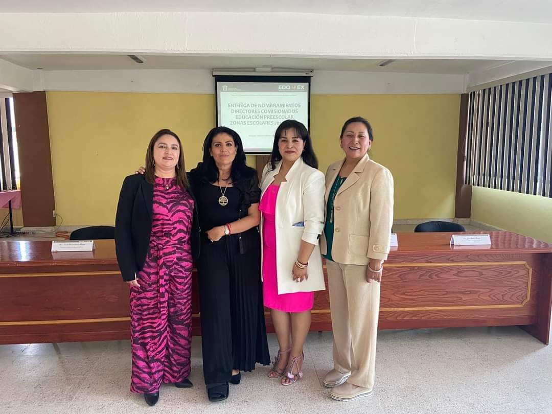 SREB JILOTEPEC (@jilotepecsreb) on Twitter photo Con el fin de enaltecer una de las profesiones más loables en México, cada 21 de abril se conmemora el Día de la Educadora y el Educador, muchas gracias por su orientación, inspiración, preocupación, paciencia y tenacidad. ¡Felicidades! <a href="/TinocoGRogelio/">Rogelio Tinoco G</a> <a href="/PatriciaJaraF/">Paty Jaramillo</a> Con el fin de enaltecer una de las profesiones más loables en México, cada 21 de abril se conmemora el Día de la Educadora y el Educador, muchas gracias por su orientación, inspiración, preocupación, paciencia y tenacidad. ¡Felicidades! <a href="/TinocoGRogelio/">Rogelio Tinoco G</a> <a href="/PatriciaJaraF/">Paty Jaramillo</a>