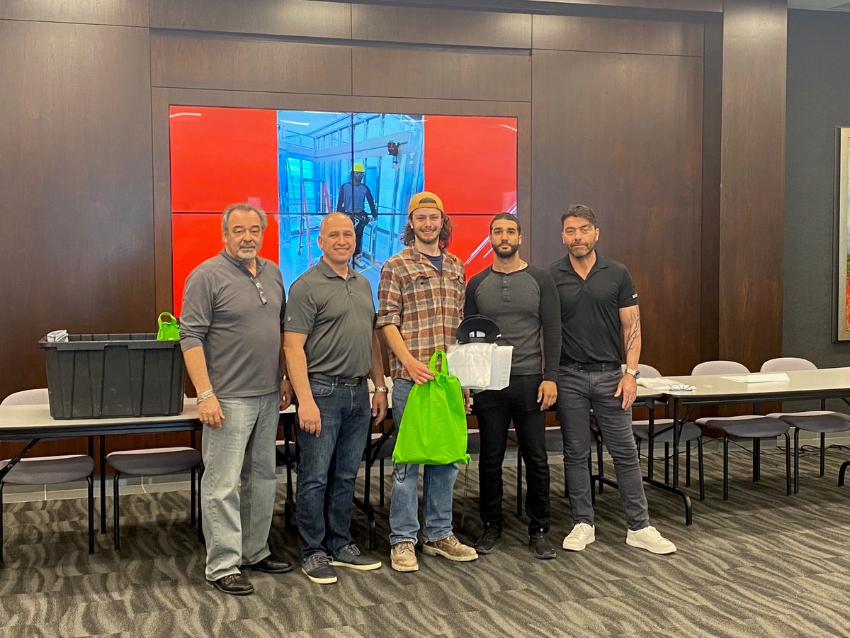 to Michael Pottle who graduated TOP in his class with Kyle Murphy graduating with the Top H&amp;S Award.Today, 32 fine young apprentices graduated from LEVEL 1 (BASIC) in-school training.Congratulations
Well done everyone see you next time in LEVEL 2 (Advanced) training.