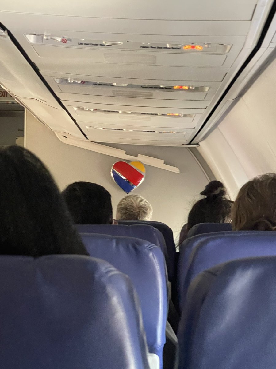 big_boom58's tweet photo. @SouthwestAir https://t.co/I534At30Ki