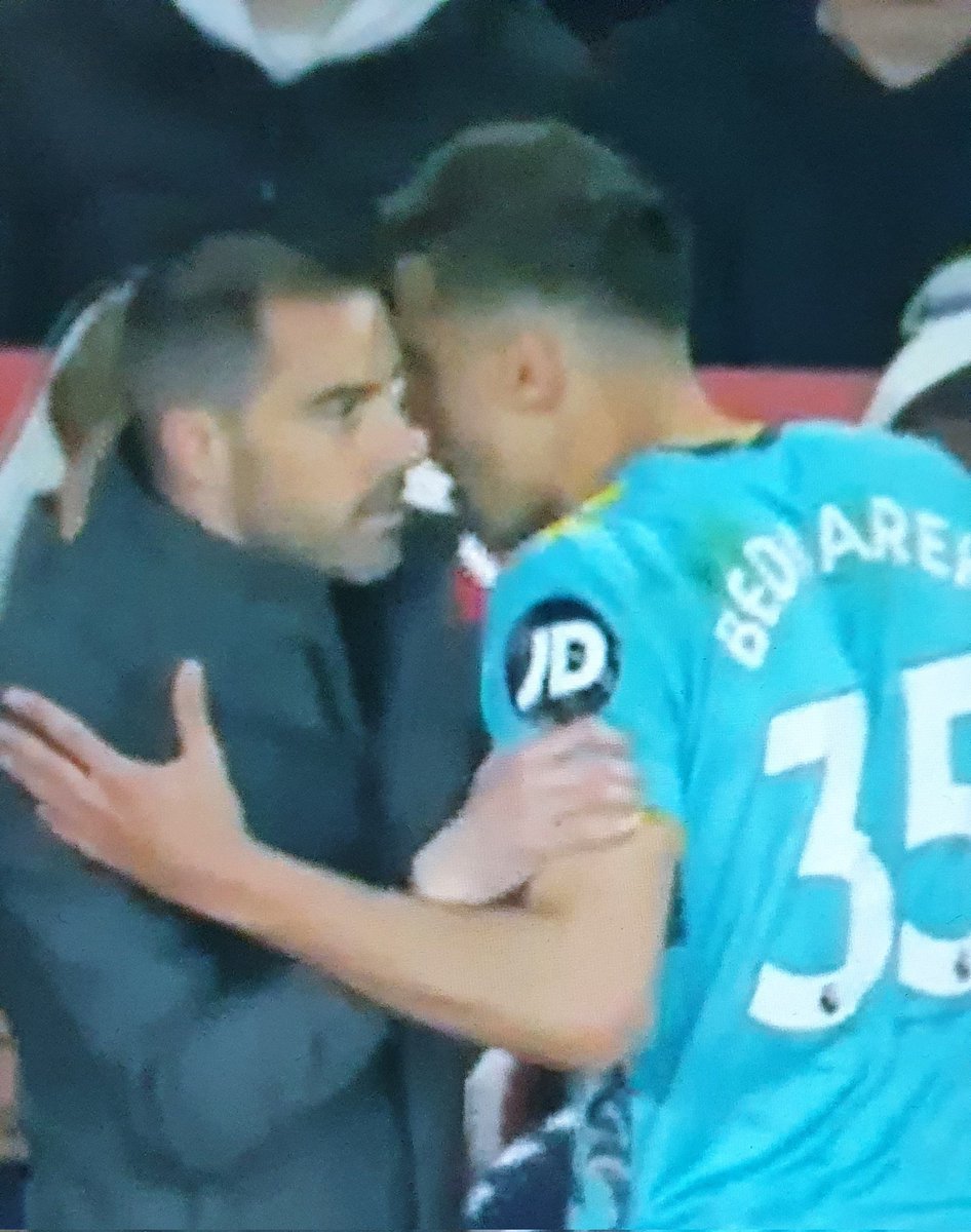 When your friends are calling a cab at 4AM, but you're ready to keep rolling 😆

#ARSSOU #Bednarek