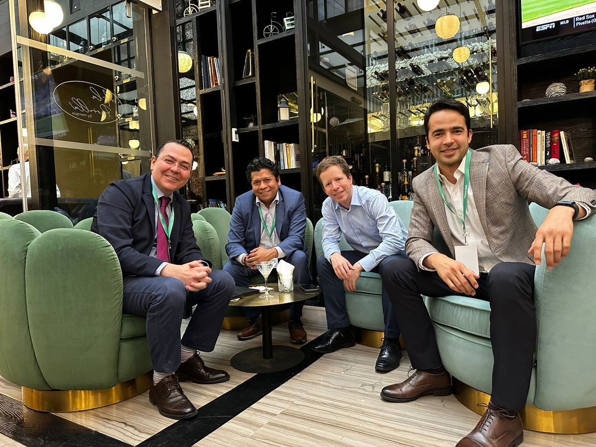 Terumo Summit one 2023. #CDMX  <a href="/AlcantaraCardio/">Marco Alcantara</a> <a href="/ulisesl_MD/">Ulises l MD</a> <a href="/latambifclub/">LATAM Bifurcation Club</a> <a href="/LATAMCTO/">LATAM CTO Registry</a> <a href="/IvanRendonm/">ivan rendon</a> @SOLACI3 <a href="/SIAC_cardio/">SIAC</a> <a href="/LCathlab/">CathLab López Mateos</a> <a href="/jorgeachv/">Jorge A. Chavarria V. 🇨🇦 🇪🇸 🇨🇷.</a> <a href="/TerumoMexico/">Terumo México</a> <a href="/alexdica69_diaz/">CHIP cases</a> <a href="/cardioalexis/">Alexis Gomez-Anaya</a> <a href="/cardioelihu/">🇲🇽 Elihu Durán 🇲🇽</a> <a href="/angna_86/">Dr. Ángel G. Nájera Albarrán</a>