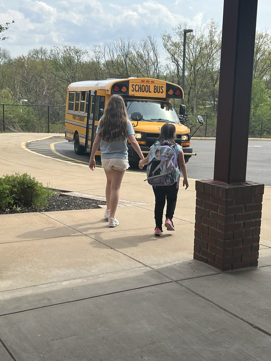 Sometimes you just need a little help making it to the bus on Friday. #kindkid #bethekindkid @JAMbethekindkid @Avonworthschool @BillBattistone @carrievelisaris