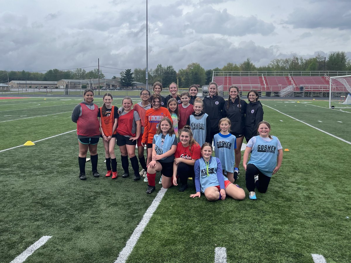 CoachEdwinJr's tweet photo. What a fun evening as Goshen Women’s Soccer volunteered to coach a practice for the GYSA U11 Girls Ramsey team! Current stars coaching future stars! Thanks to Caroline, Kaylie, Allyson, Kaelyn, Maranda, and Eliza!

#ReachThePeak

@Goshen_Athletic 
@GoshenWarriors 
@GoshenLocal https://t.co/xRcP0ZJjfL