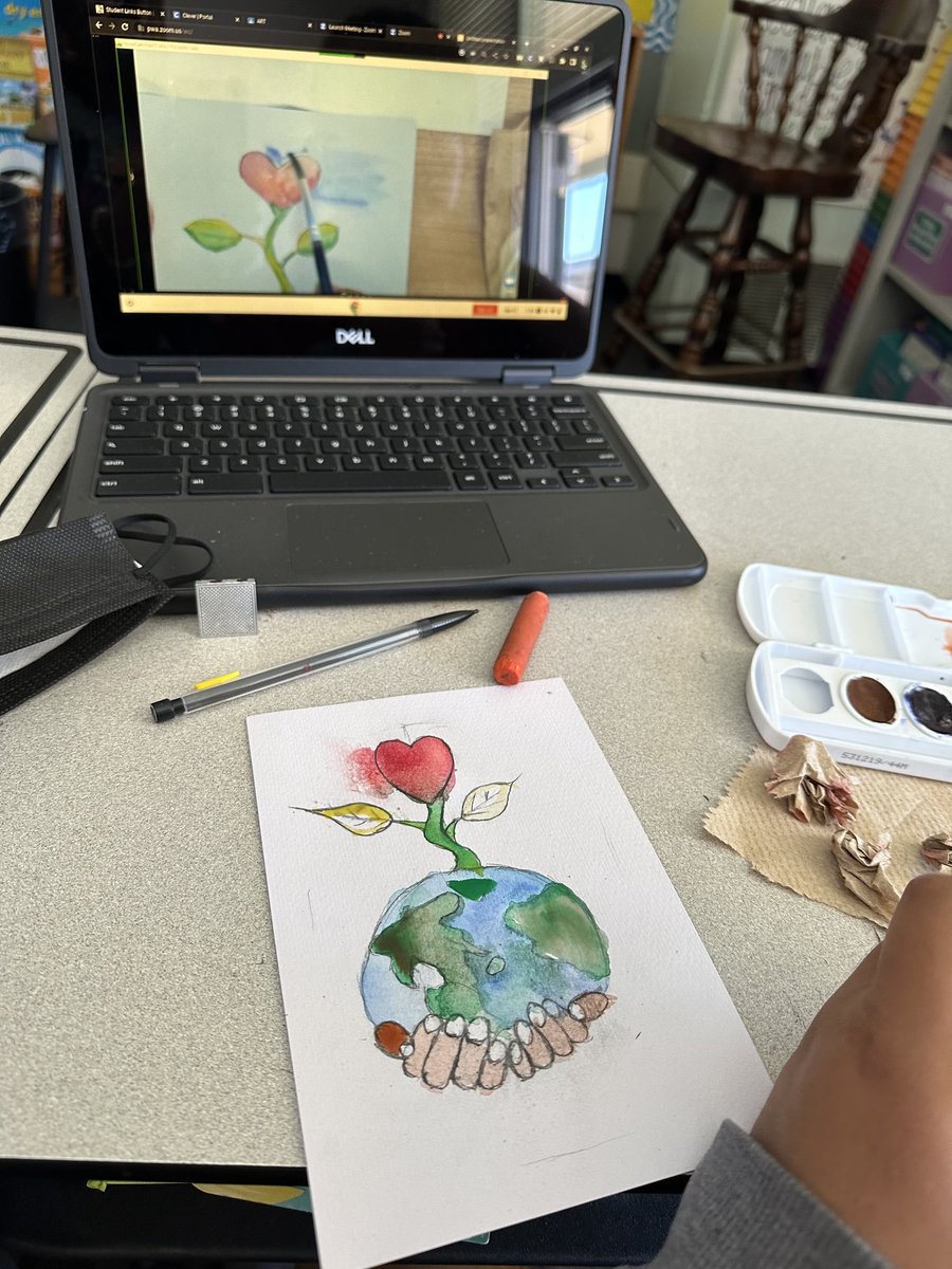 lfgomezperez's tweet photo. Larsen 4th Grade Team creating Earth Day beautiful work of art! #HESD Pride https://t.co/o3eLmktSae